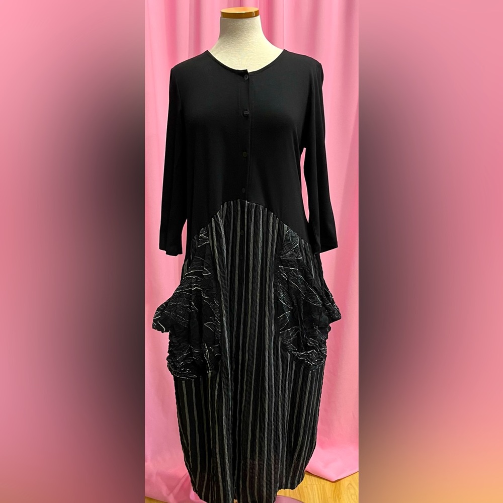 Alembika black dress size 2